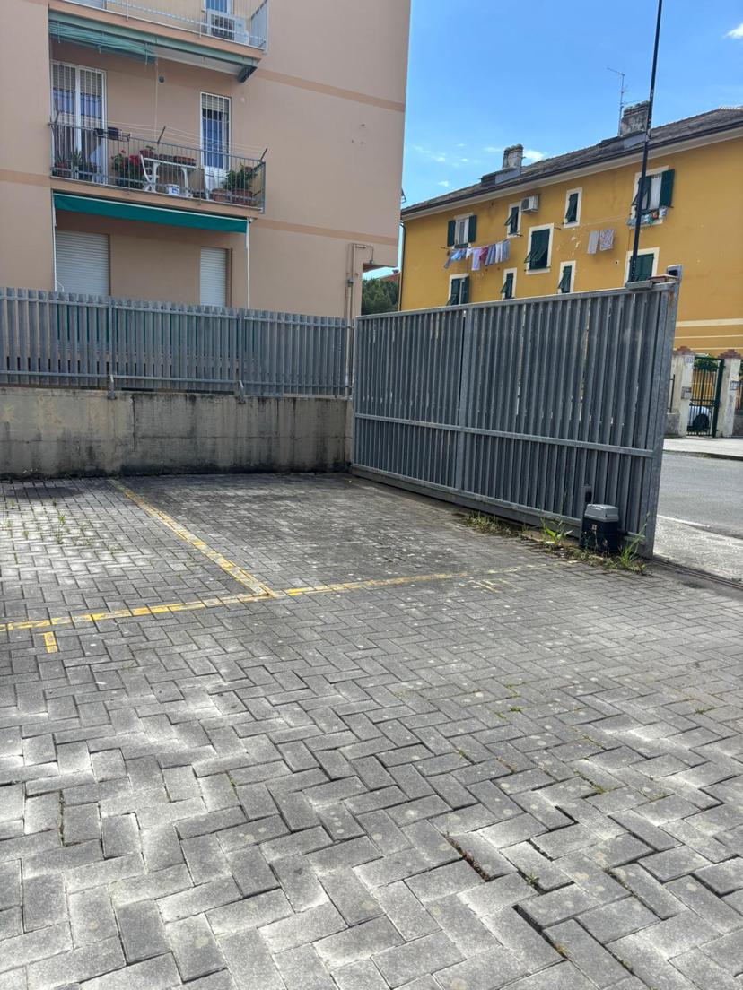Parcheggio a Lavagna? Prova i parcheggi privati Parkito