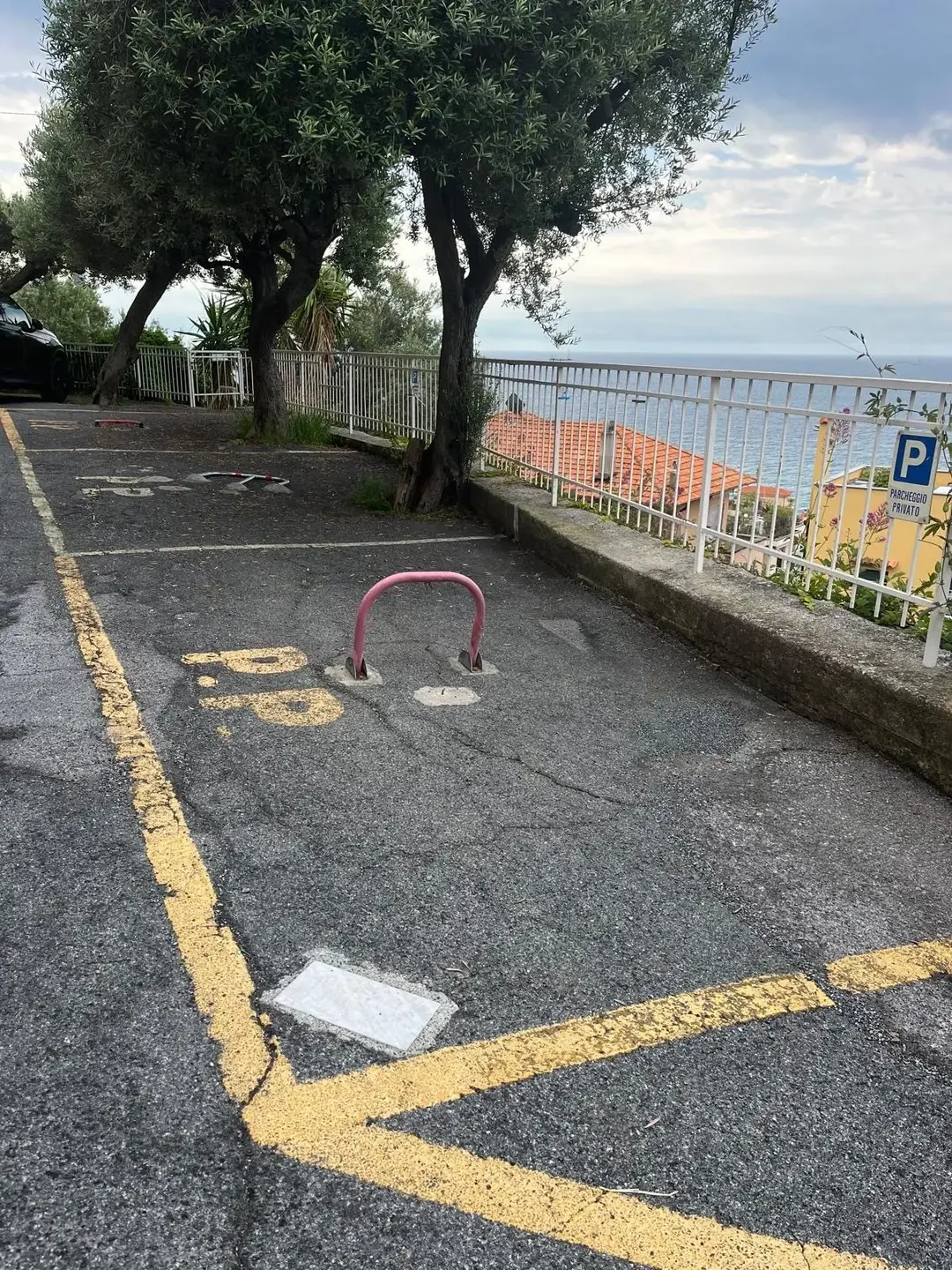 parcheggio privato a Finale Ligure