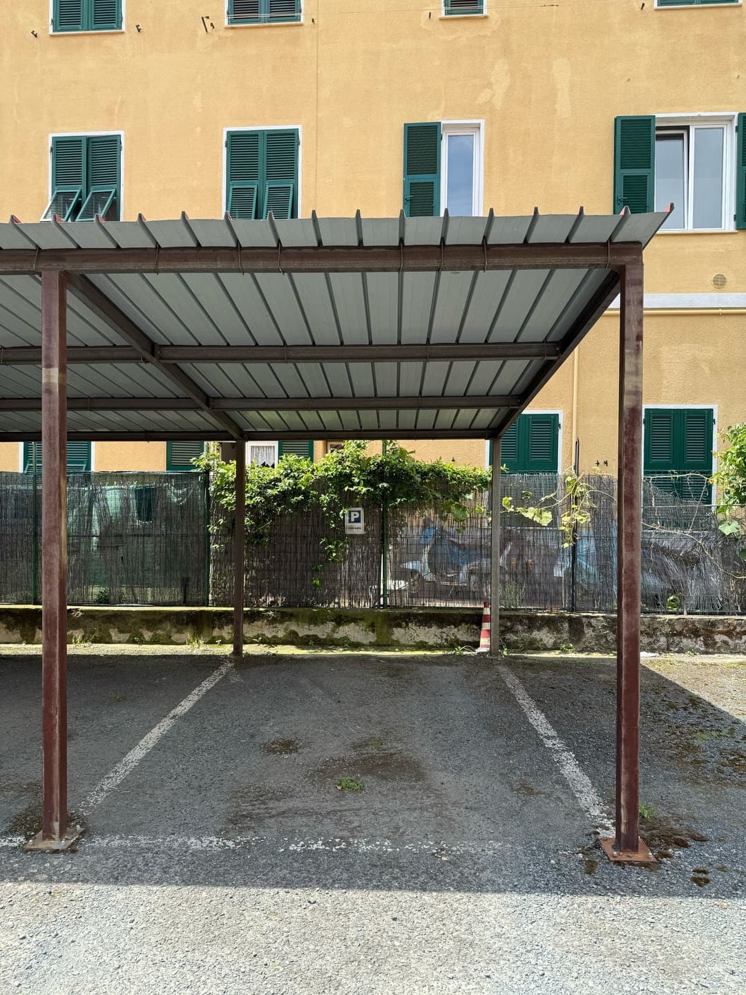 parcheggio privato a Varazze