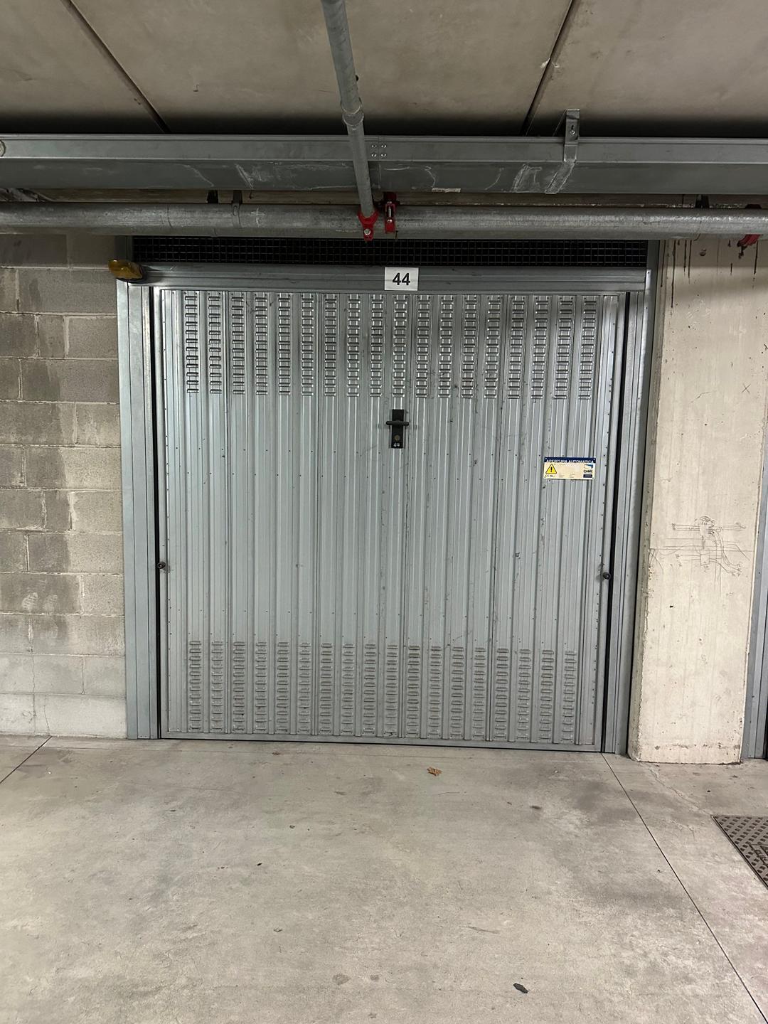 parcheggio privato a Milano zona Navigli