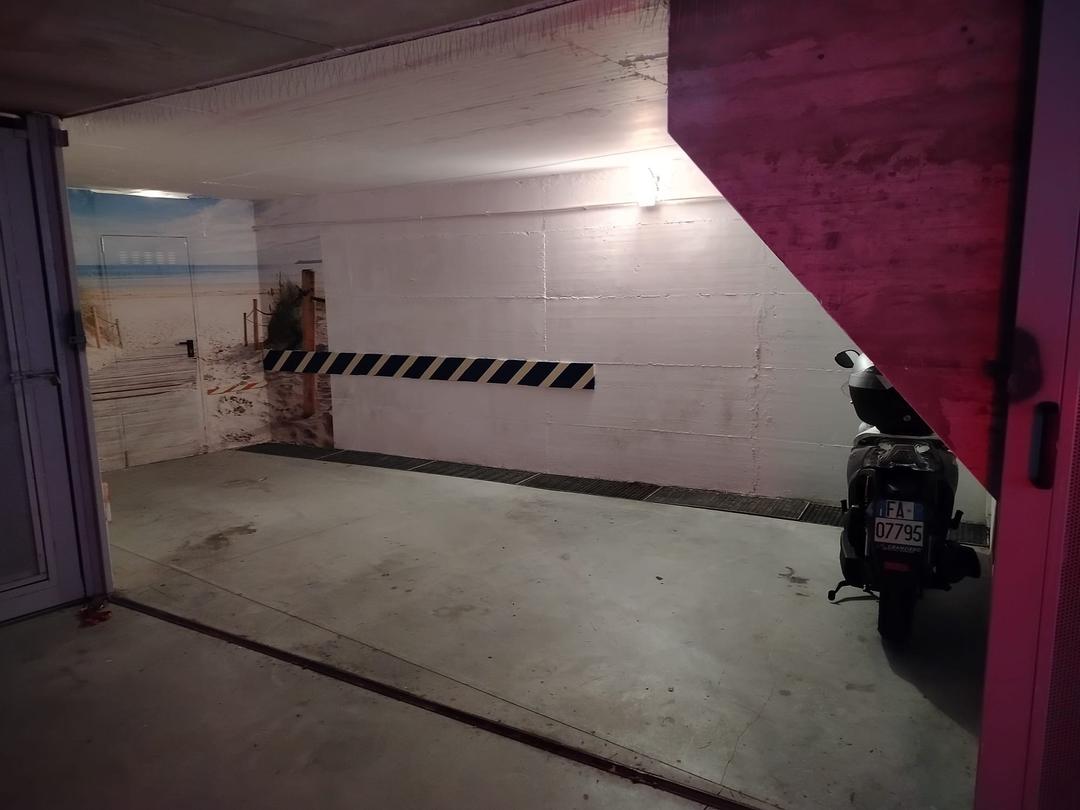 Copertina per Via Castagneto 36