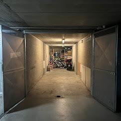 Copertina per Strada Altessano, 130/36A